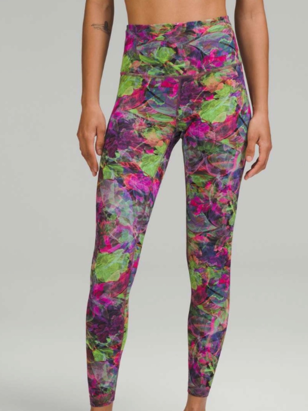 lululemon set size 6/8 - Picture 3 of 10